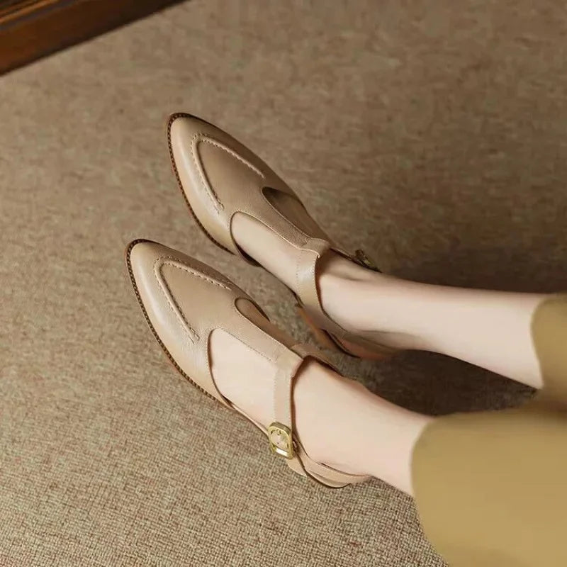 Wide Strap Buckle Shoes