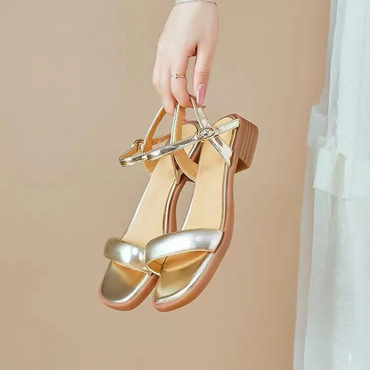 Low Heel Breathable Sandals