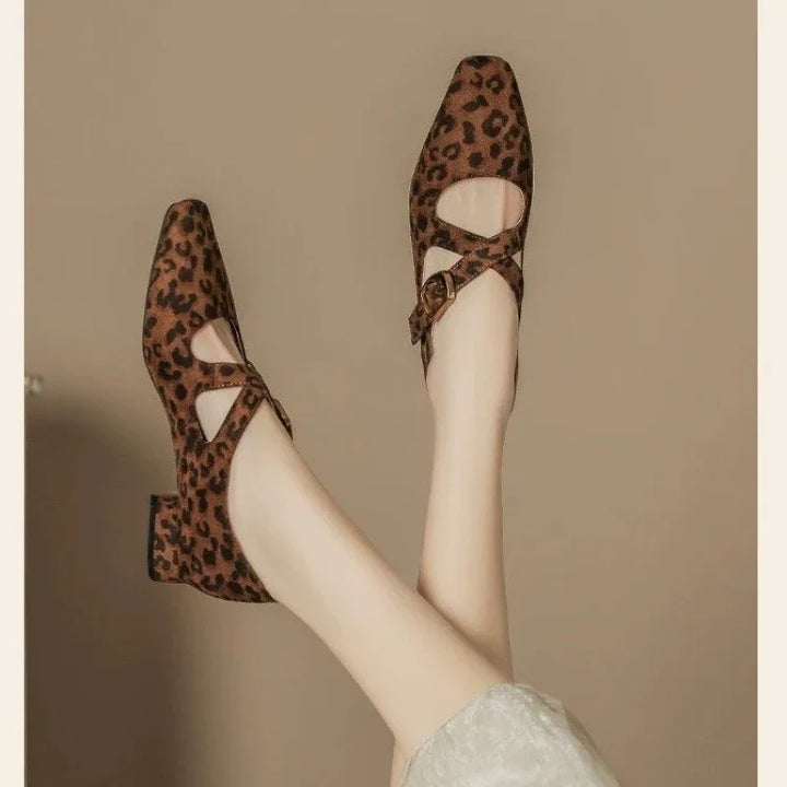 Low Heel Design Buckle Loafers