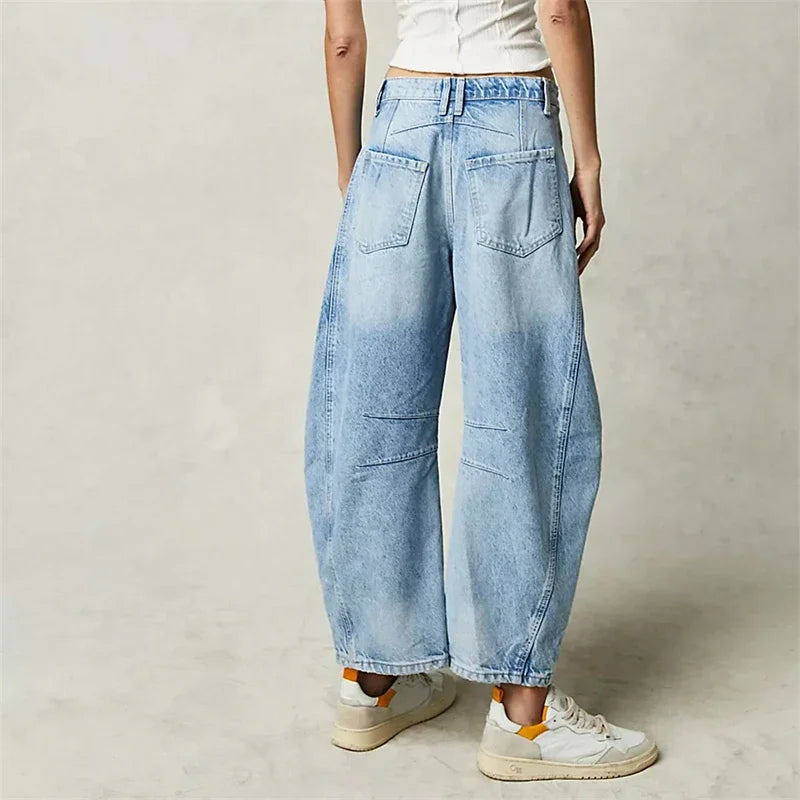 Stretch mid-rise jeans