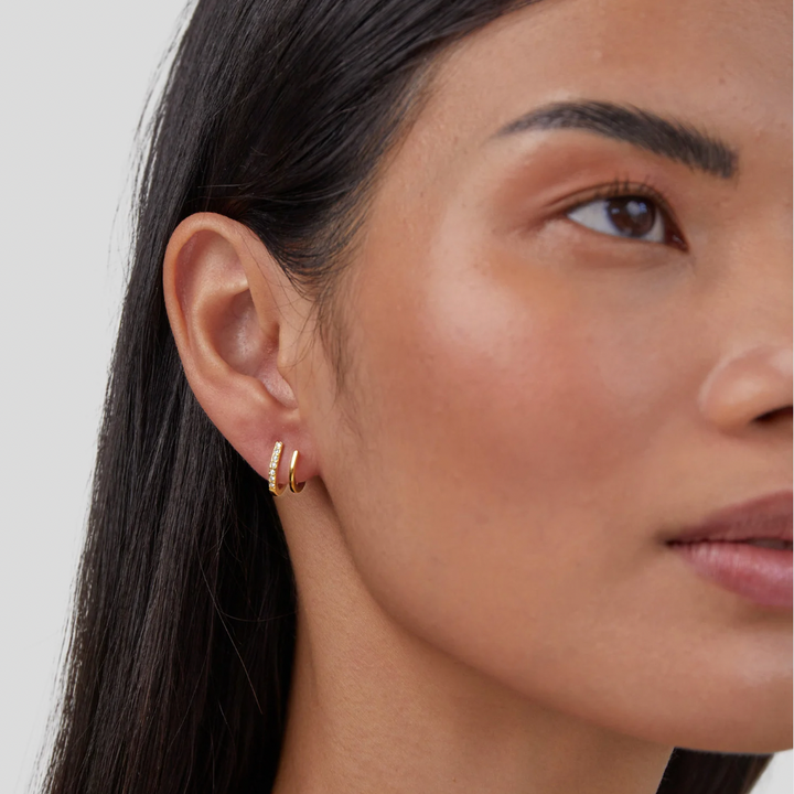 Rounded Crystal Earrings