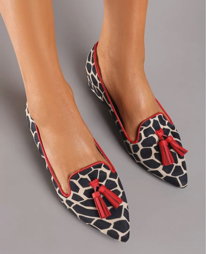 Loafers with red Fringes