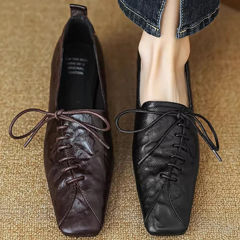 Low-heeled Square Toe Shoes