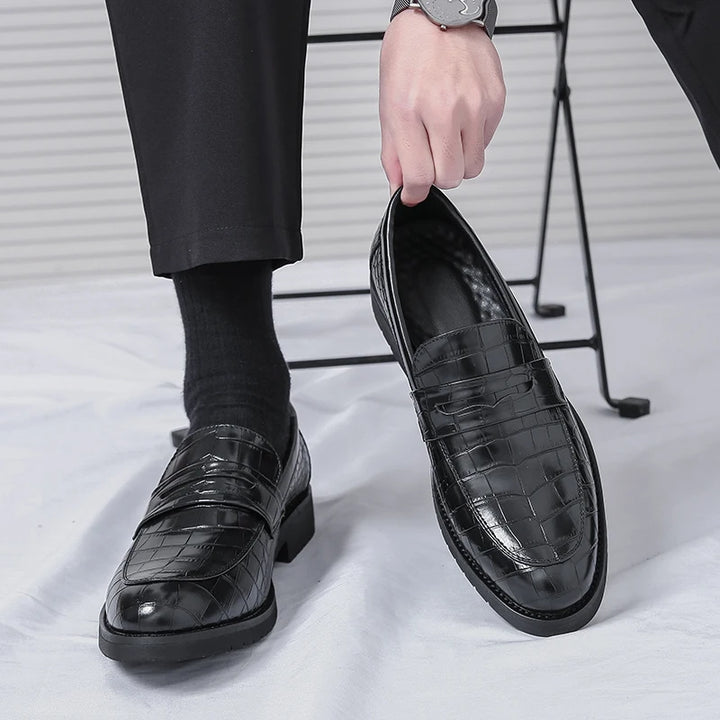 Elegant Design Loafers