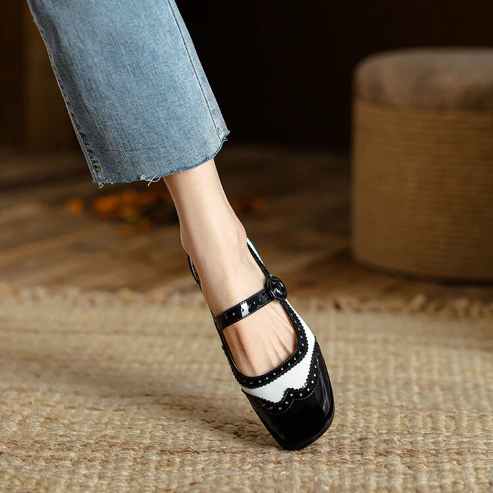 Retro Brogue Pumps