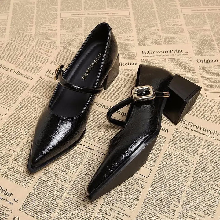 Retro Mid Heel Pumps