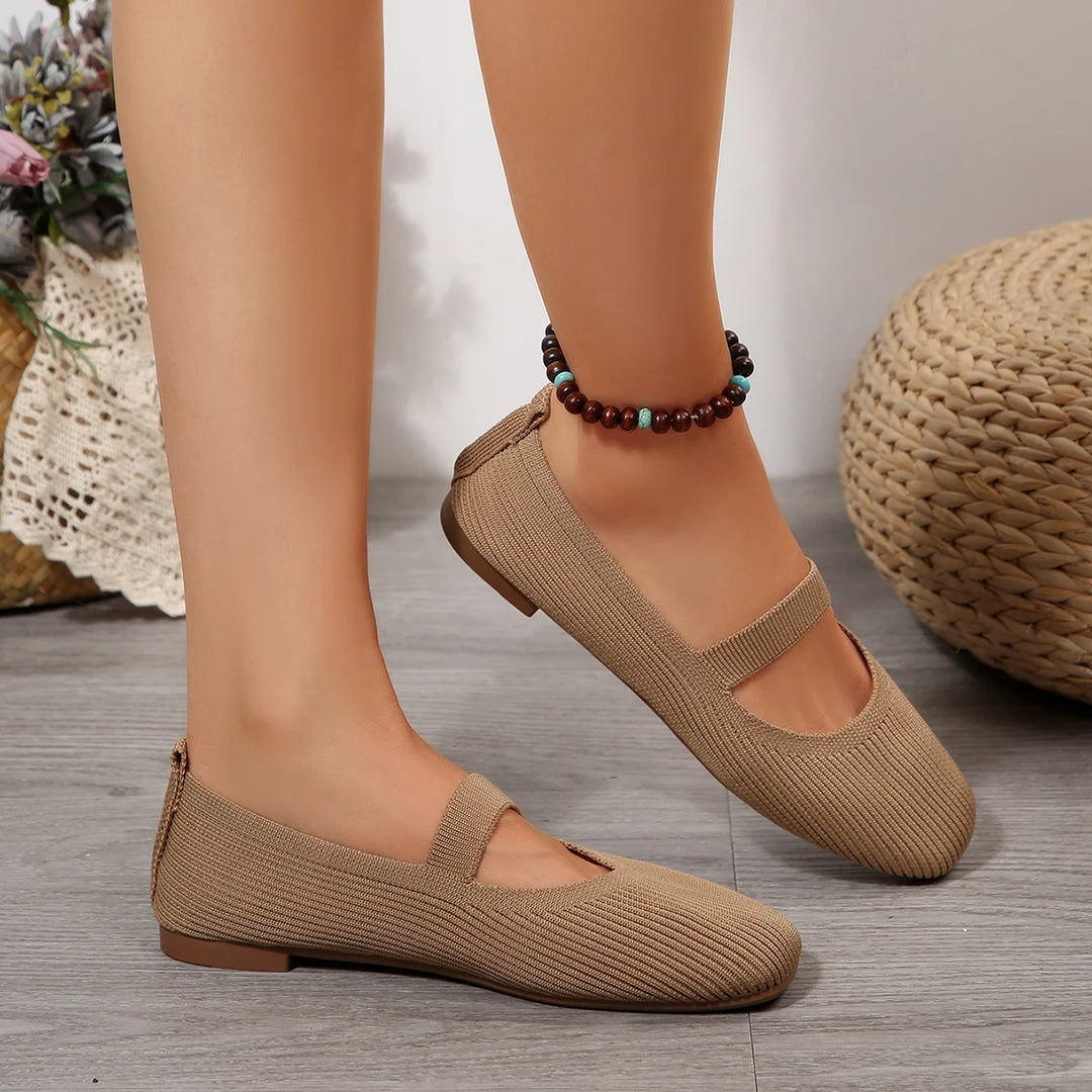 Low-Cut Flat Mary Jane Walking Shoes