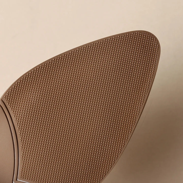 Large Headed Middle Heel Sandals