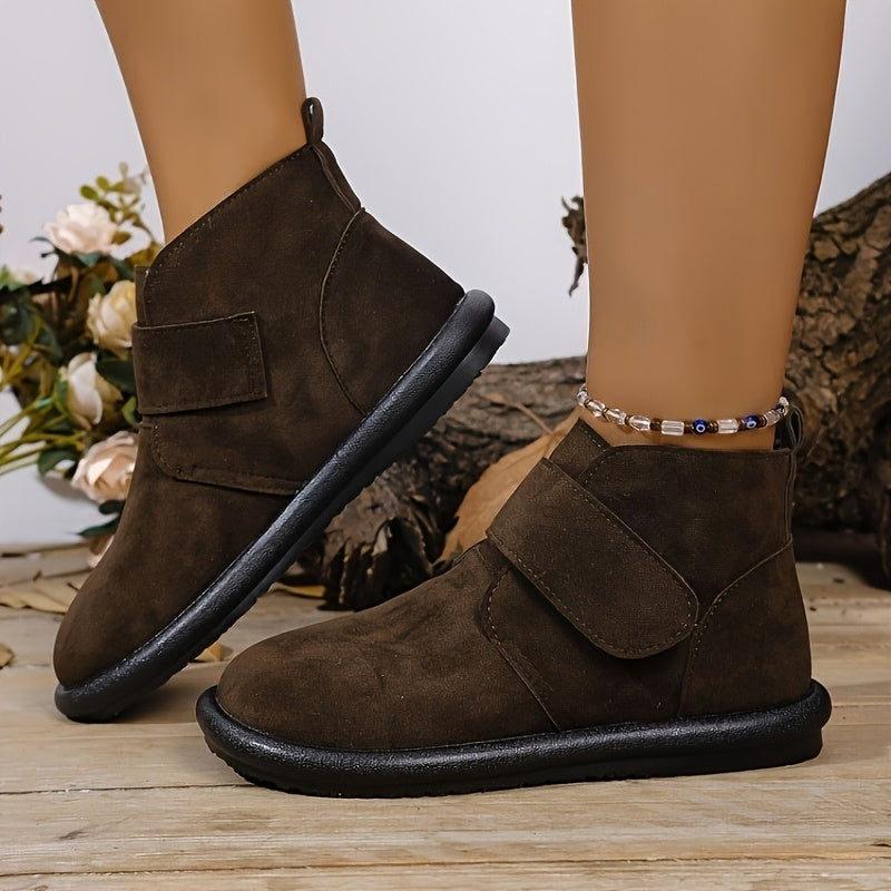 Round Toe Flat Boots