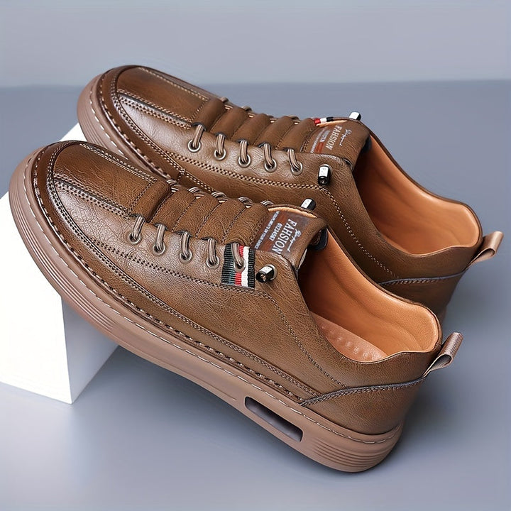 Men's Lightweight Casual Sneakers