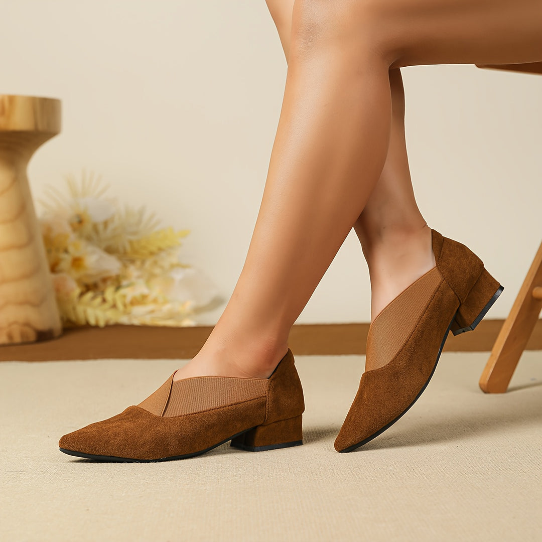 Vintage Brown Pointed-Toe Block Heel Pumps