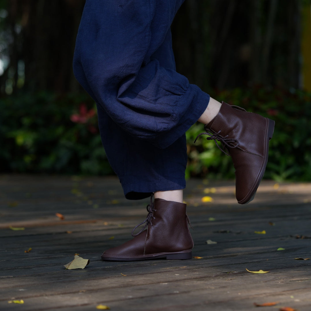 Round Toe Lace-Up Flat Ankle Boots