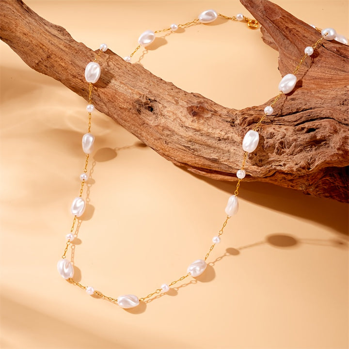 Pearl Necklace with Round Beads