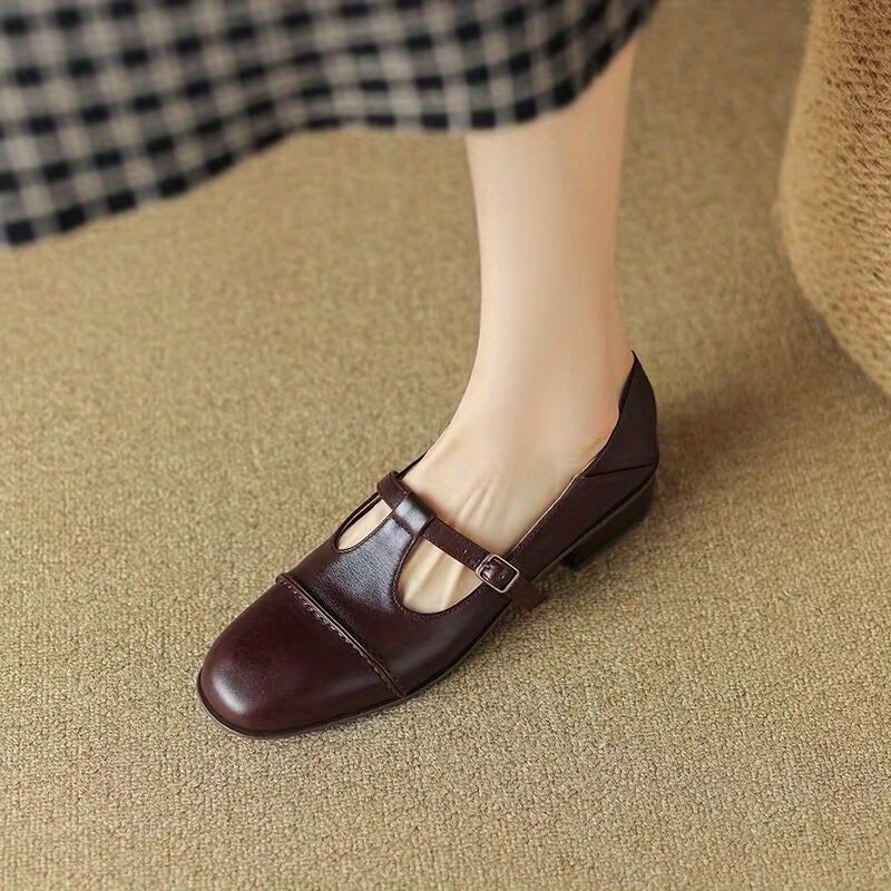 Buckle Flat Shoes