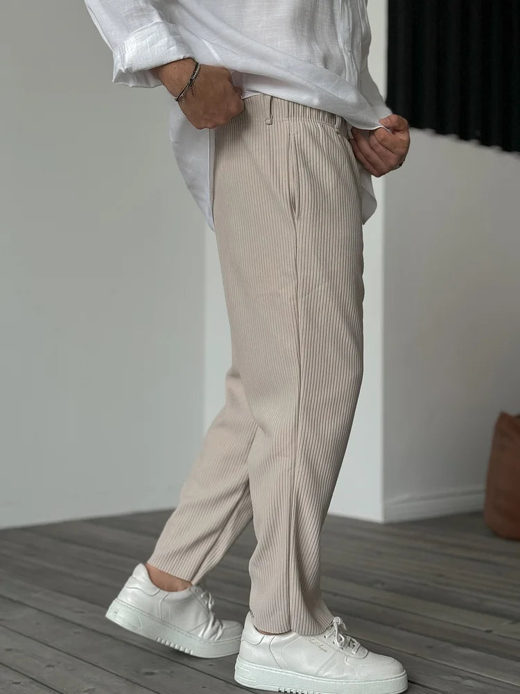 Relaxed Trousers