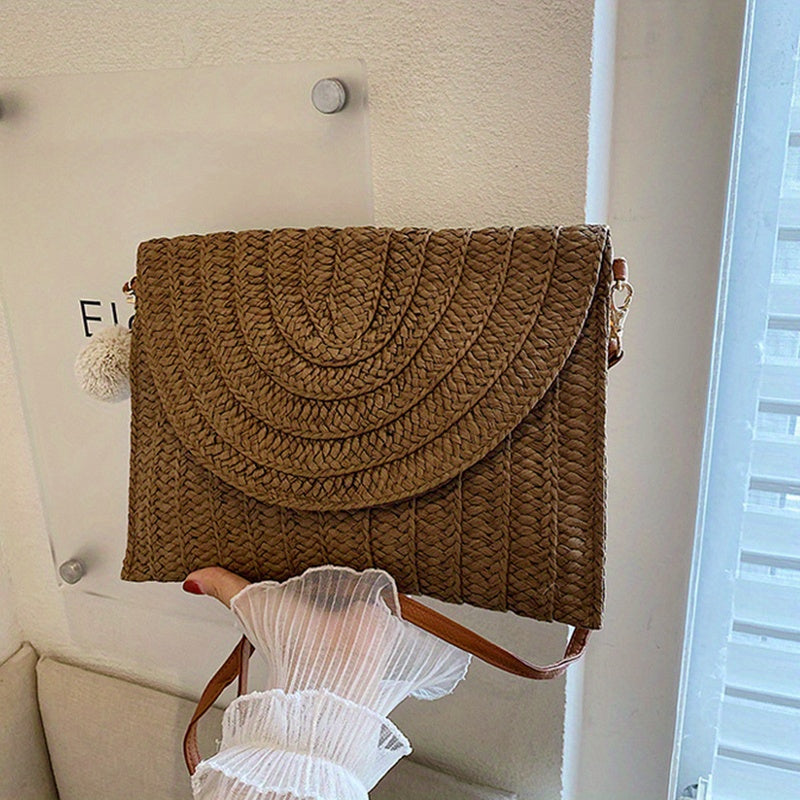 Elegant Handwoven Straw Clutch Bag