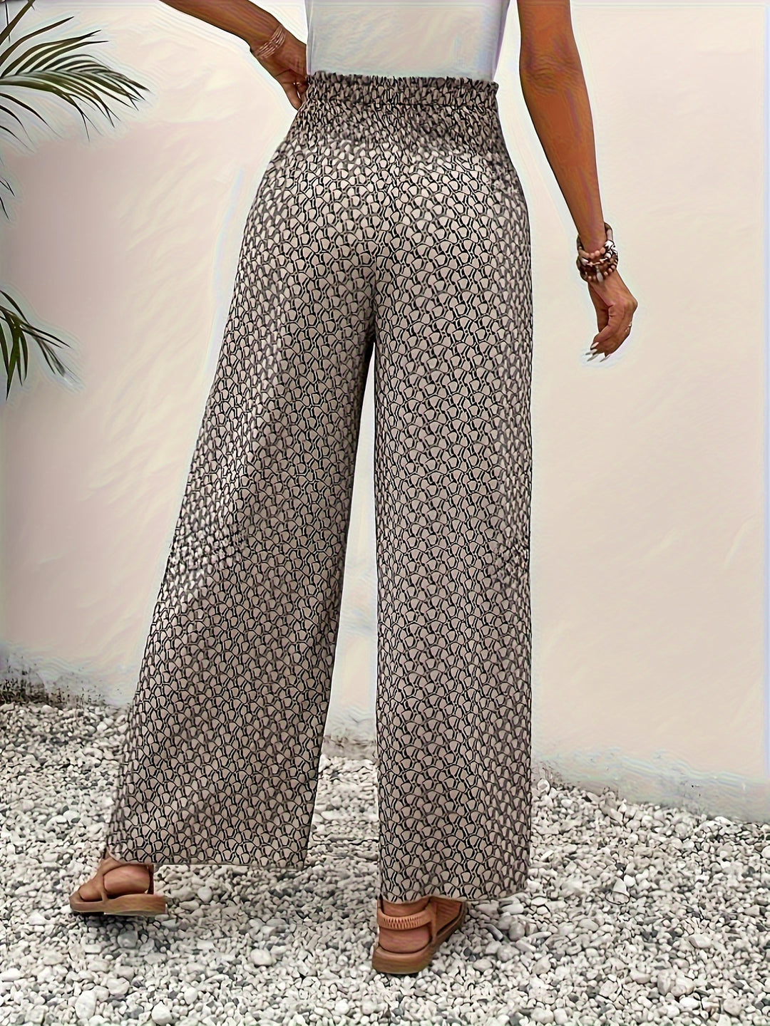 Geometric Printed Wide Leg Pants