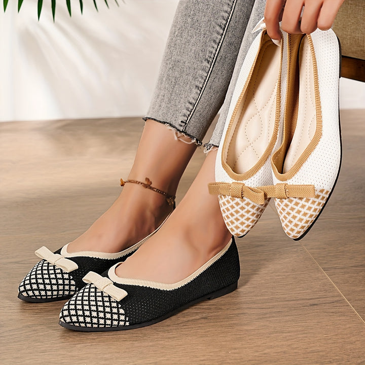Elegant Pointed Toe Mary Jane Shoes with Bow Detail