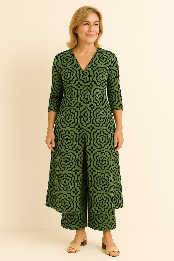 Geometric Elegant Set