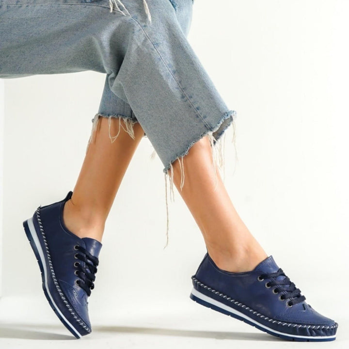 Lace Up Brogue Style Shoes