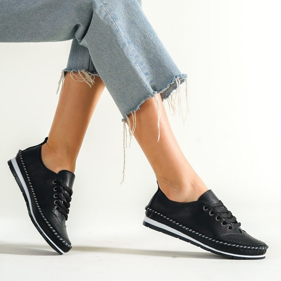 Lace Up Brogue Style Shoes